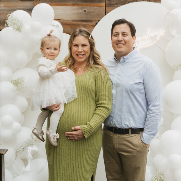 Hi, I’m Katie ❤️ - Picture 3 of 3